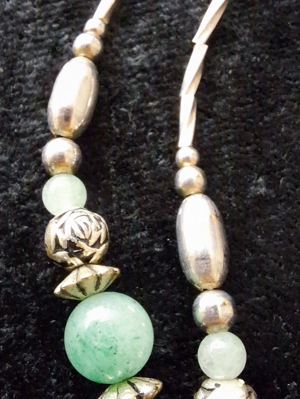 Vintage Style Double Strand Green Bead Pearl Statement Necklace Silver Tone Long - Picture 3 of 6